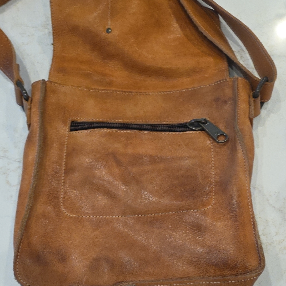 Bed Stu  Leather Crossbody Bag - Picture 4 of 4